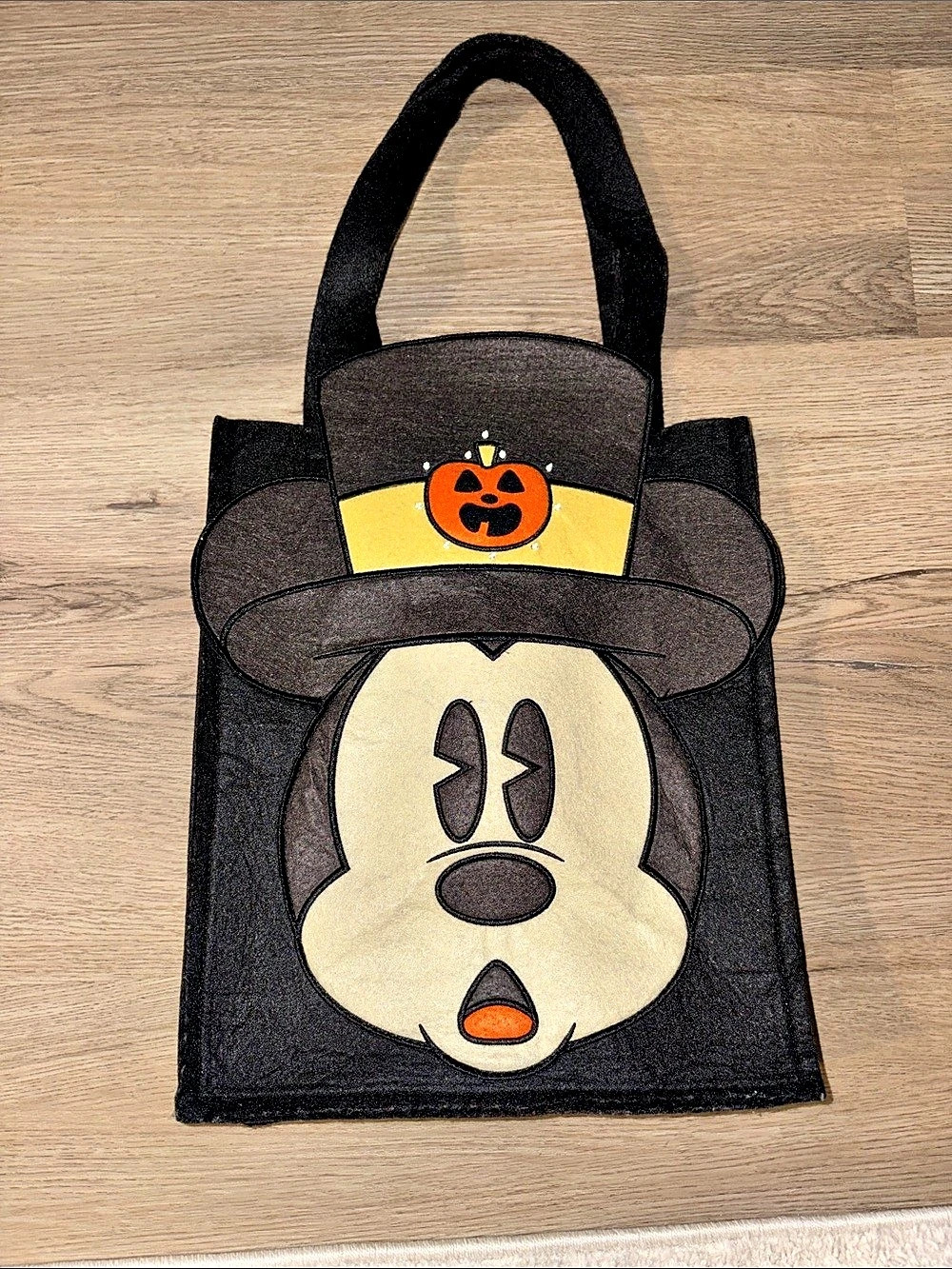 Disney Parks Halloween Mickey Mouse Top Hat Felt Light-Up Candy Bag Light-Up